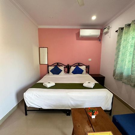 Casa Somanjo Inn Calangute Εξωτερικό φωτογραφία